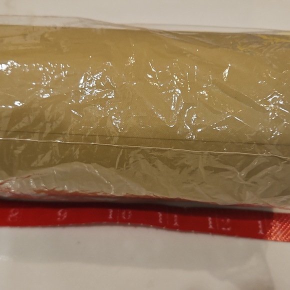 Box - Picture 7 of 8